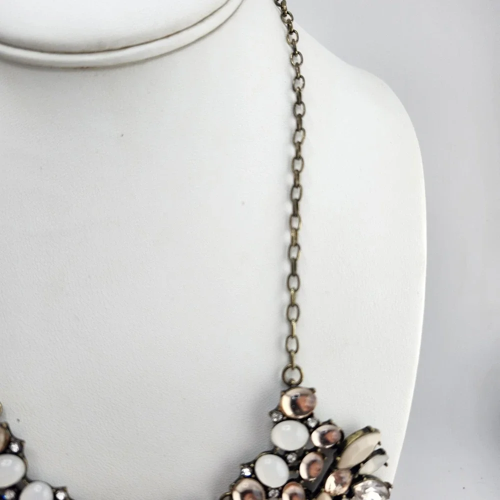 Vintage‎ Style Rhinestone Cabochon Statement Necklace
